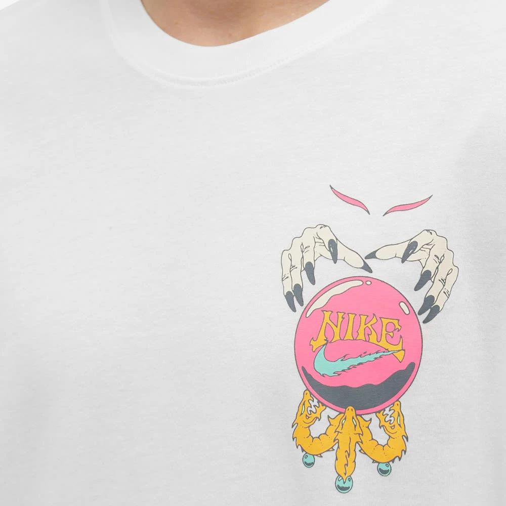 Nike Fantasy Graphic Tee 7 Nike Fantasy Graphic Tee - immagine 5