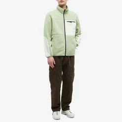 Carrier Goods Borg Fleece -Vendite Pangaia 06 02 2023 NS CG001 GRN m9 1