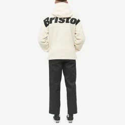 F.C. Real Bristol FC Real Bristol Boa Fleece Hooded Jacket 10 F.C. Real Bristol FC Real Bristol Boa Fleece Hooded Jacket -Vendite Pangaia 06 12 2022 AJ FCRB 222044 OW m9 1