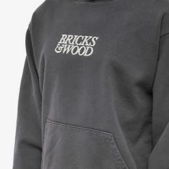 Bricks & Wood Logo Hoody -Vendite Pangaia 07 02 2023 JC BAW LG HDY MD 10 1