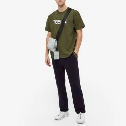 Sacai X Eric Haze Feel It Tee -Vendite Pangaia 07 10 2021 TC 21 0306S 501 m9 1