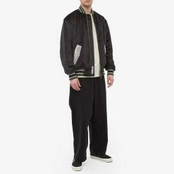 PLEASURES X Huf Dyed Tee -Vendite Pangaia 08 12 2021 EC TS01807 GRN m5 1