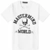 MASTERMIND WORLD College Logo Tee 1 MASTERMIND WORLD College Logo Tee -Vendite Pangaia 13 01 2023 JC MW22S09 TS038 WHT 1 1