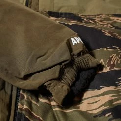 AAPE By A Bathing Ape AAPE Reversible Camo Panel Polar Fleece Jacket -Vendite Pangaia 16 12 2021 ML AAPJKM7463XXHKHD 4 1