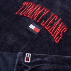 Tommy Jeans Collegiate Velour Crew Sweat 7 Tommy Jeans Collegiate Velour Crew Sweat -Vendite Pangaia 16 12 22 TC DM0DM15014 C87 3 1