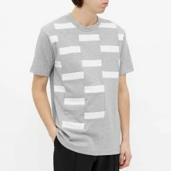 Comme Des Garçons Shirt Comme Des Garcons SHIRT Rectangle Geo Pattern Insert Tee 11 Comme Des Garçons Shirt Comme Des Garcons SHIRT Rectangle Geo Pattern Insert Tee -Vendite Pangaia 19 02 2021 SI FG T012 1 1 7 1