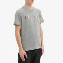 Moncler Tricolore Text Logo Tee -Vendite Pangaia 21 02 2022 JD 8C000 43 8390T 989 7 1