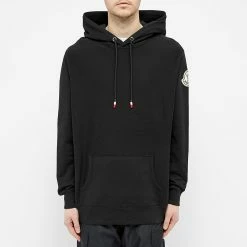 Moncler Genius 1952 X Awake Back Print Hoody 11 Moncler Genius 1952 X Awake Back Print Hoody -Vendite Pangaia 25 02 2020 monclergenius1952xawake backprinthoody black 8g708 10 v8139 999 bb m1