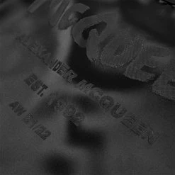 Alexander McQueen Graffiti Logo Crew Sweat -Vendite Pangaia 26 05 2021 BB 659608QRX43 1000 3 1