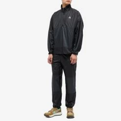 Nike ACG Cinder Cone Half Zip Top -Vendite Pangaia 28 10 2022 EC DN3953 045 m9 1