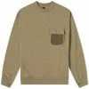Gramicci X F/CE Pocket Crew Sweat -Vendite Pangaia 31 10 2022 SI GUT2 F3011 OLV 1 1